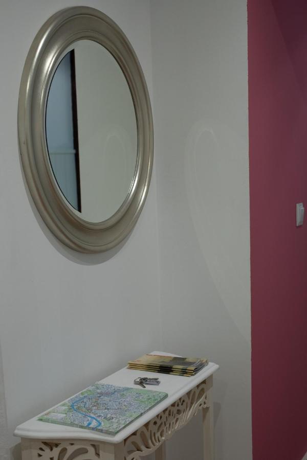 Acogedor Apartamento En El Centro Del Casco Viejo Apartamento Bilbao Exterior foto